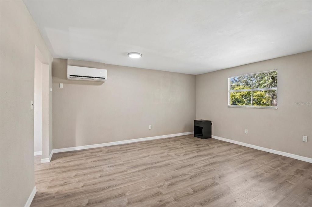 Photo of 9703 N 14th Street, Tampa, FL 33612 (MLS # TB8508791)