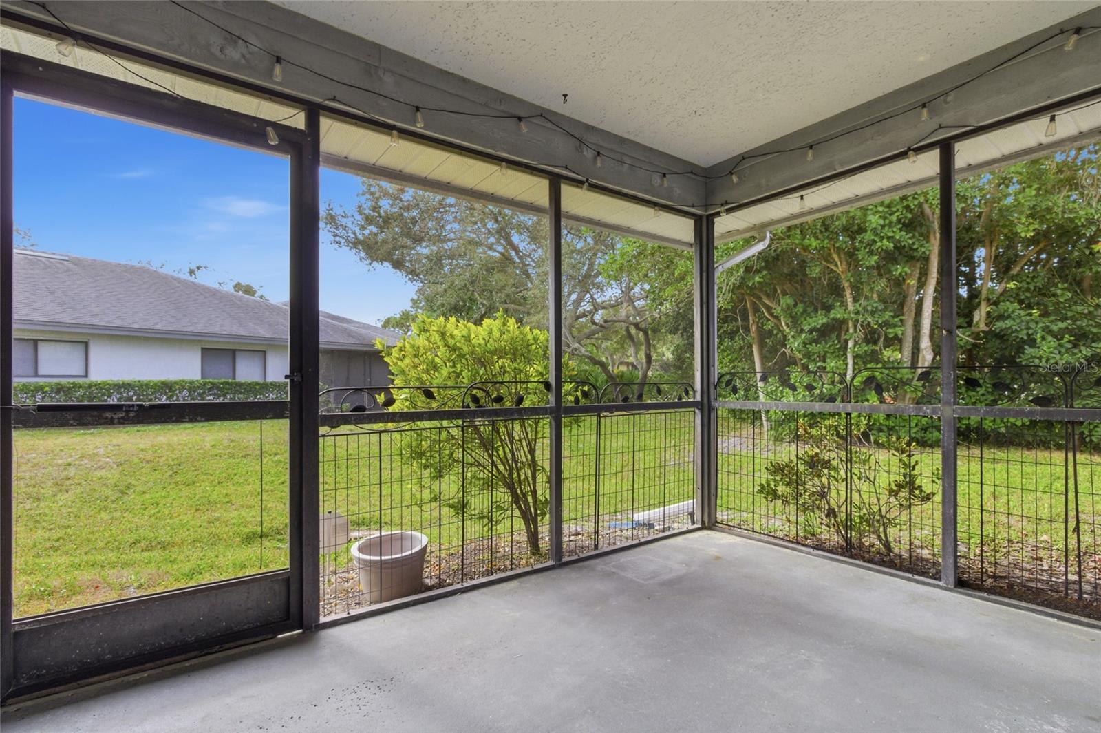 BRYN MAWR AT COUNTRYSIDE - Residential