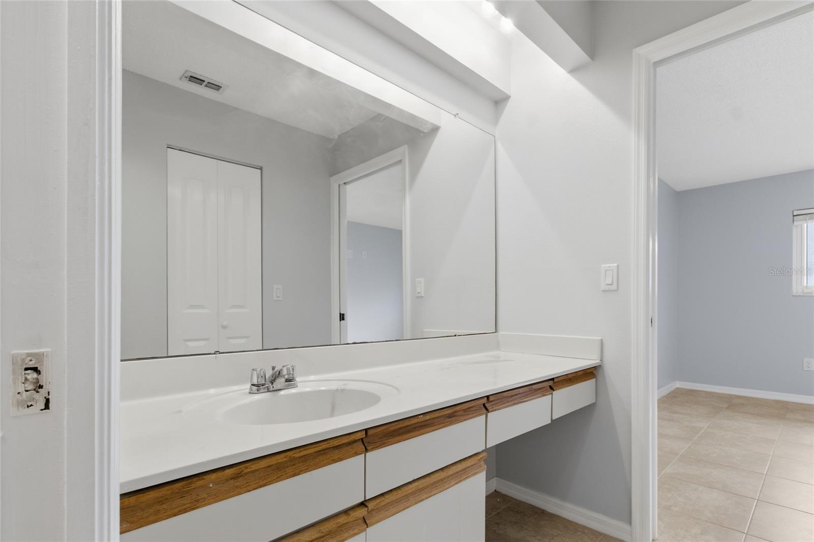 BRYN MAWR AT COUNTRYSIDE - Residential