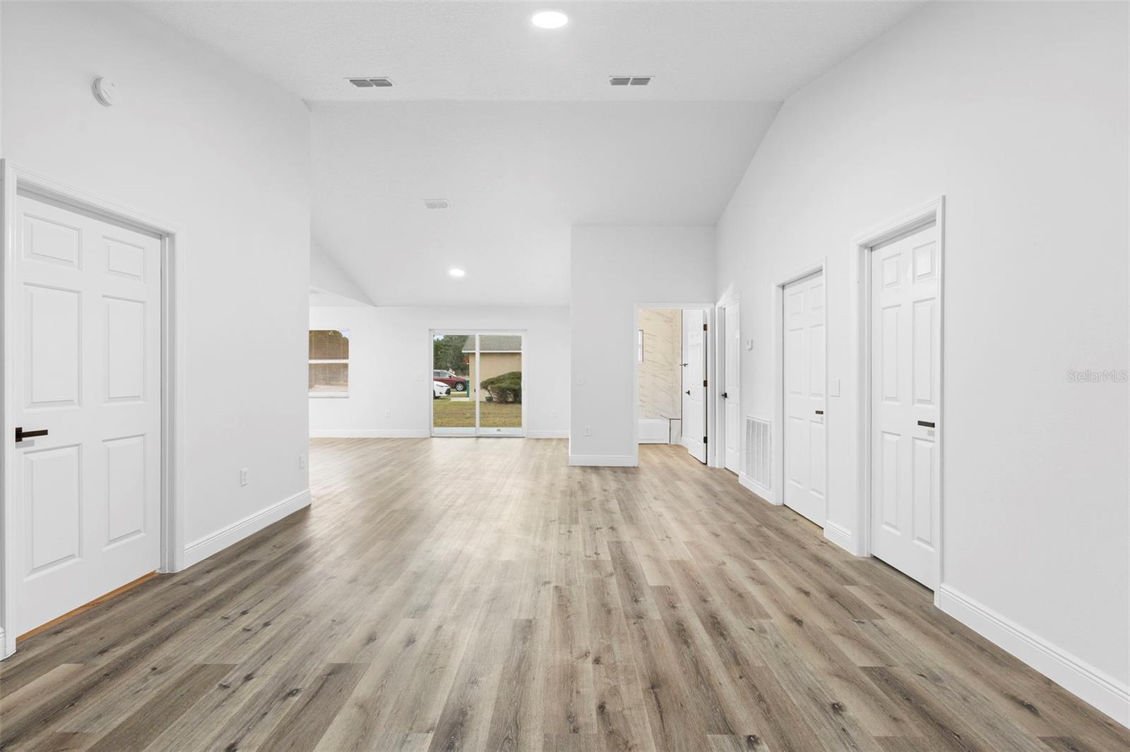 EUSTIS - Residential