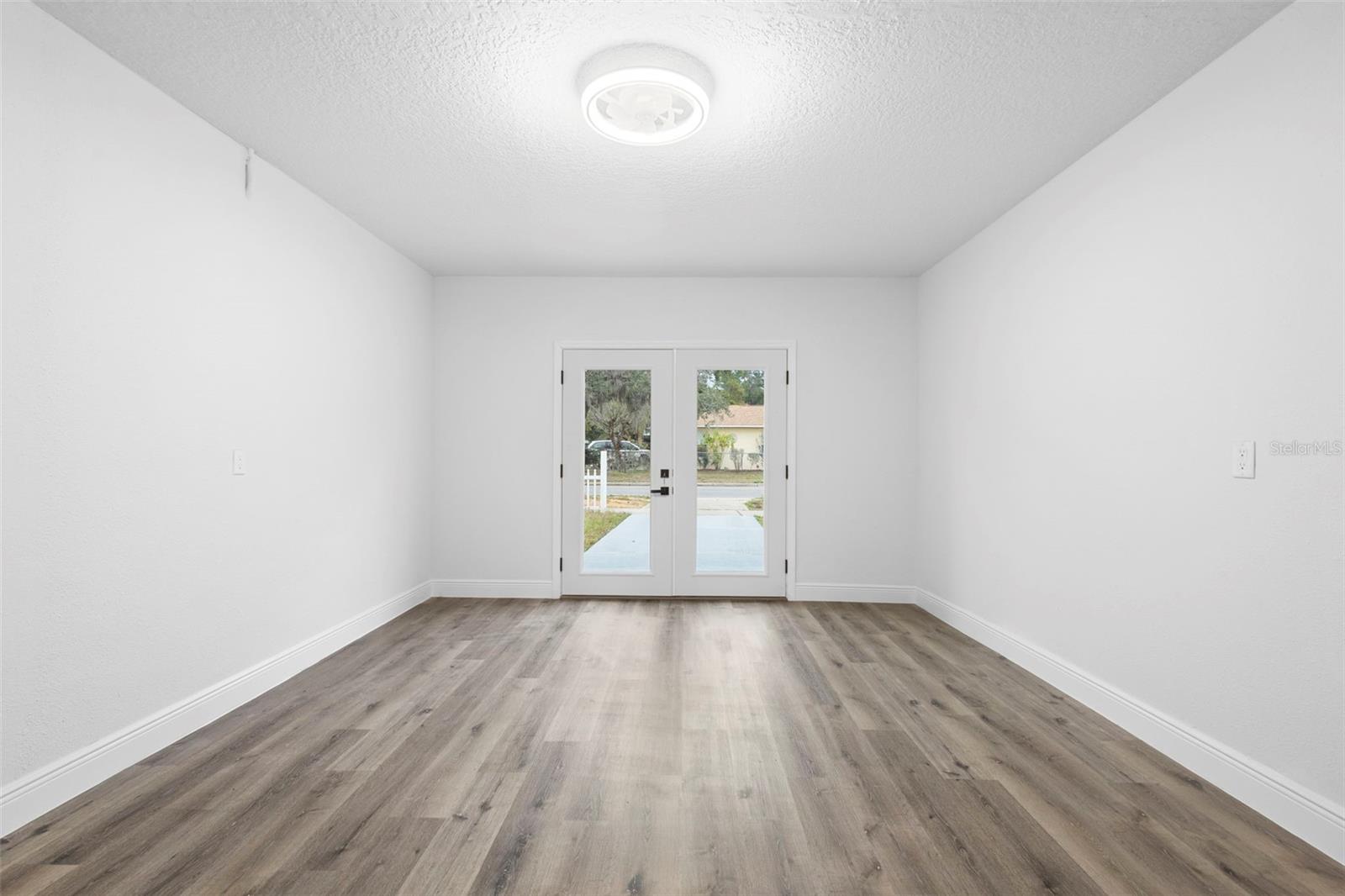 EUSTIS - Residential