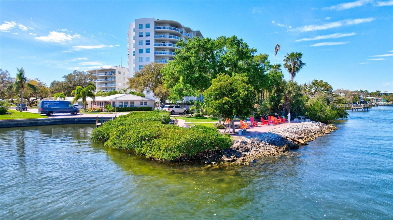 HORIZONS WEST - Residential