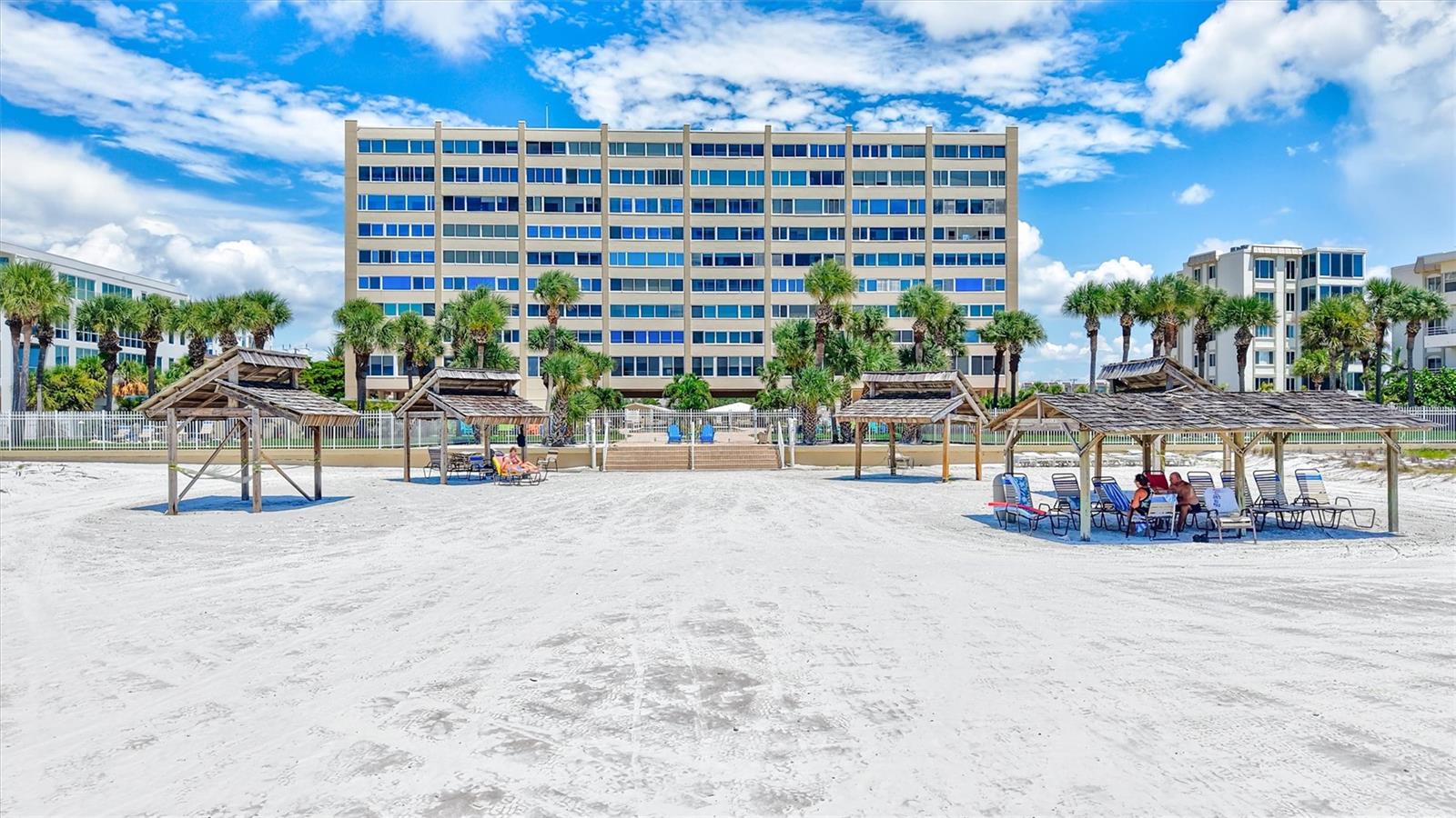 HORIZONS WEST - Residential