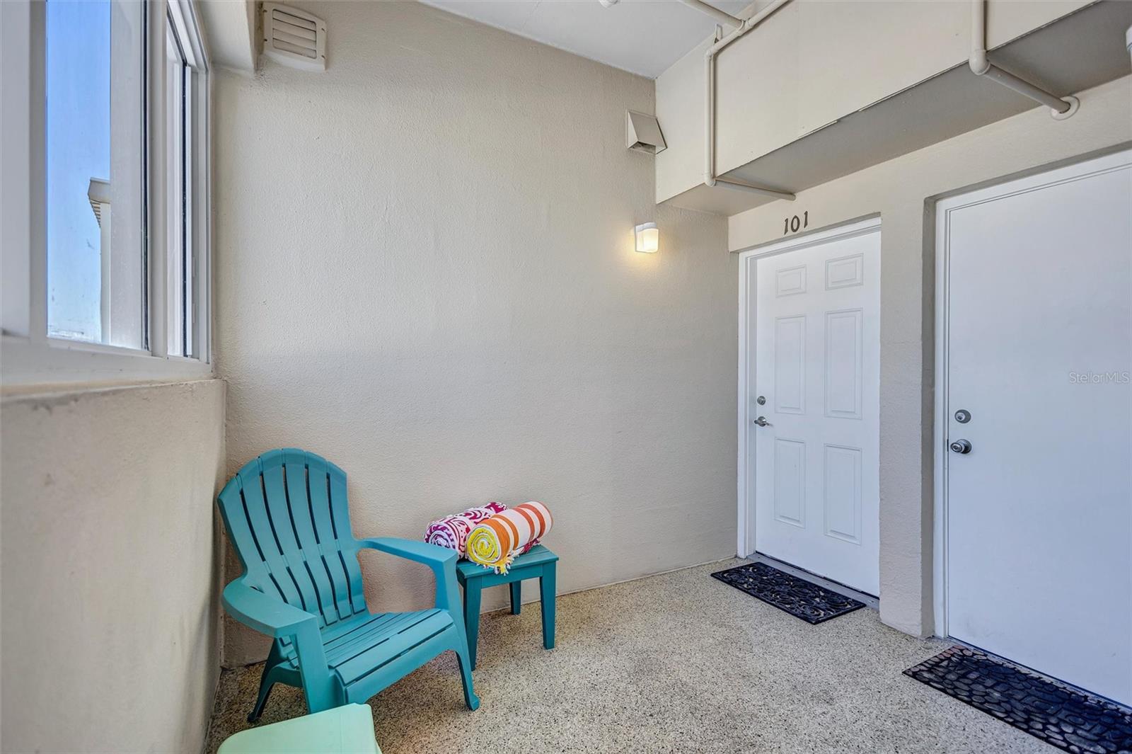 6140 MIDNIGHT PASS ROAD 101