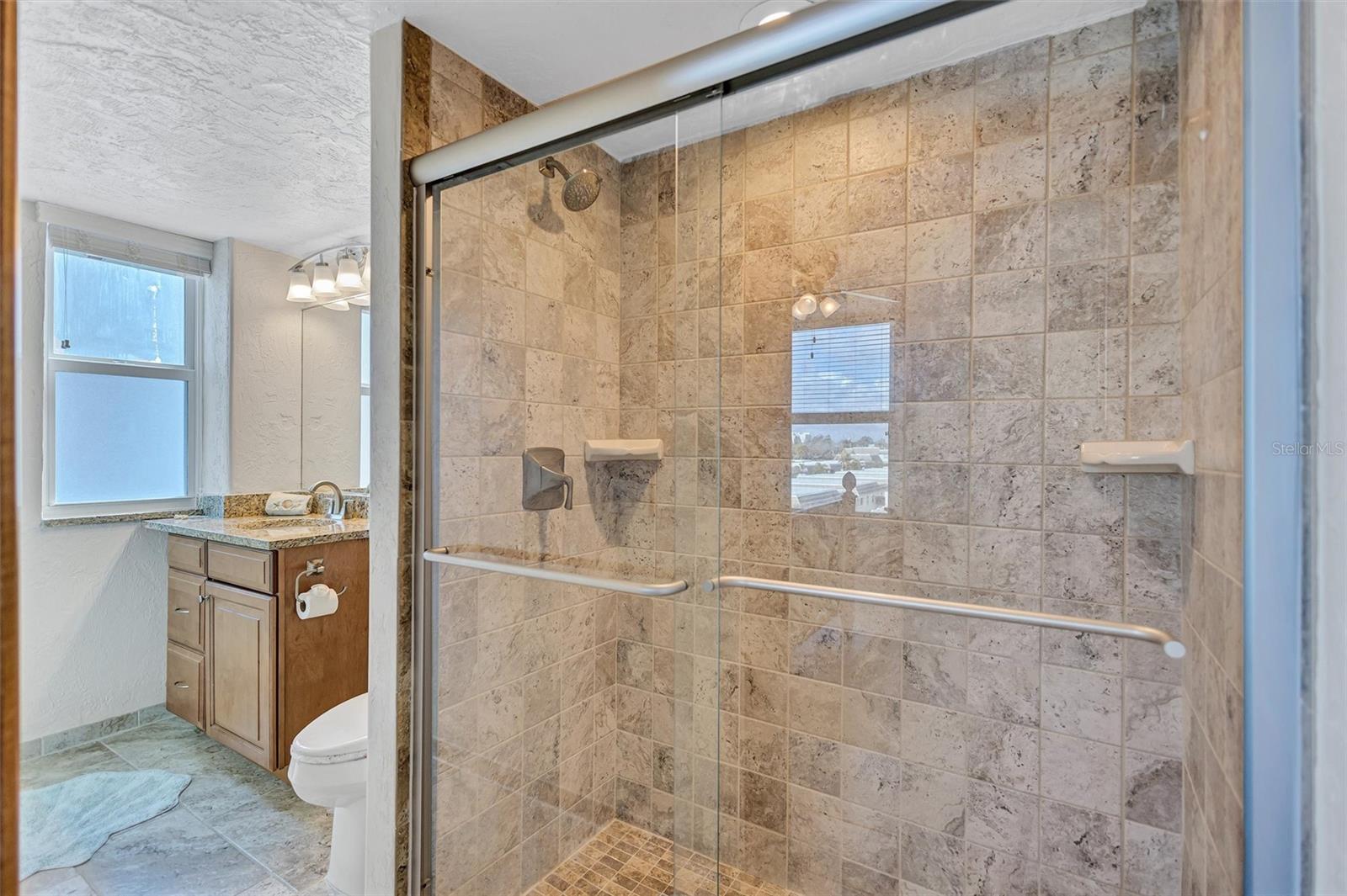 HORIZONS WEST - Residential