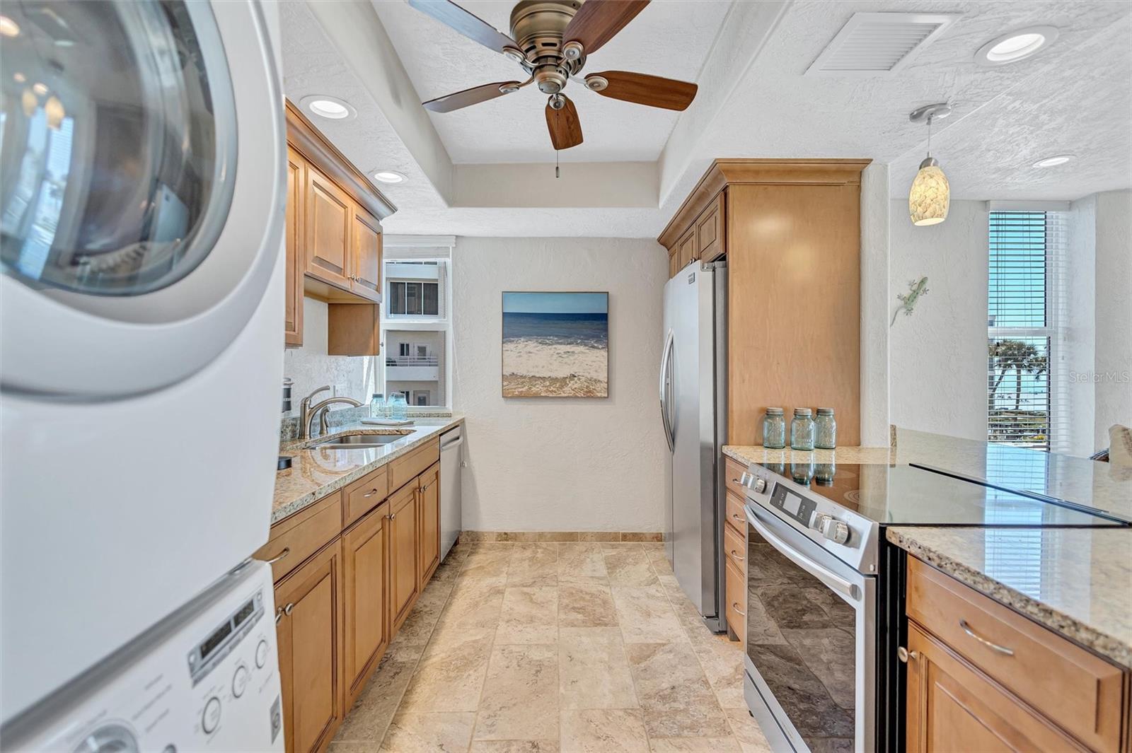 HORIZONS WEST - Residential