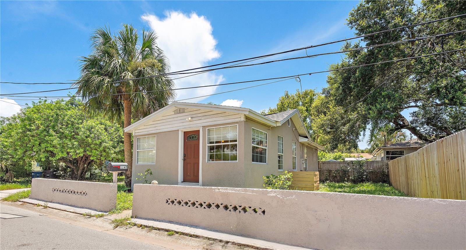 1145 E PALM BLUFF STREET
