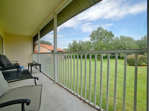 Tiny photo for 5408 Admiral Way #11-202, Oxford, FL 34484 (MLS # G5117090)