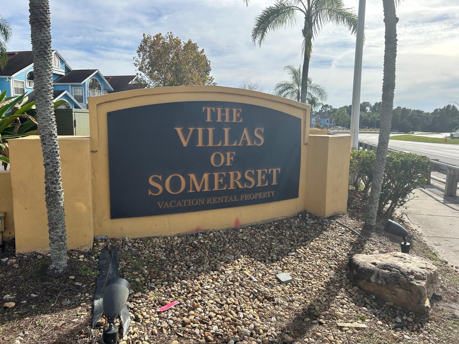 VILLAS AT SOMERSET THE - Residential