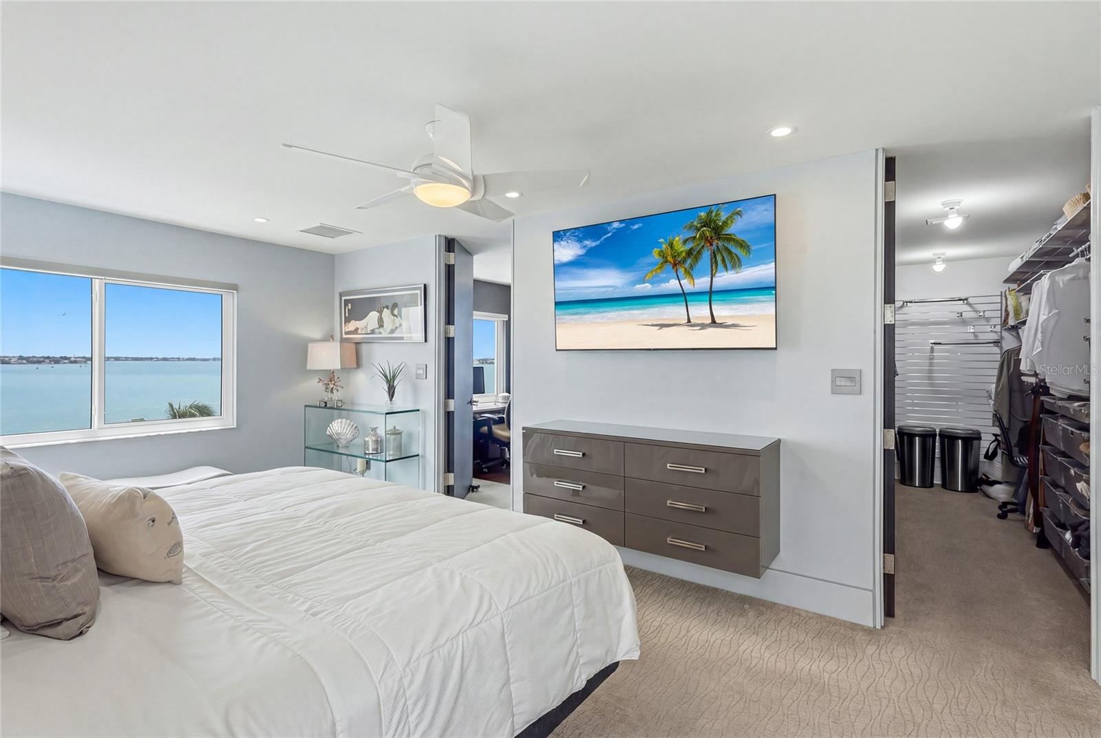 BAY POINT APTS - Residential