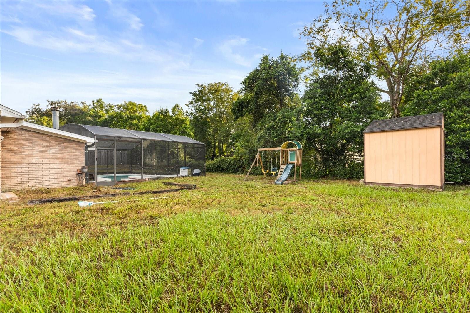 DELTONA LAKES UN 70 - Residential