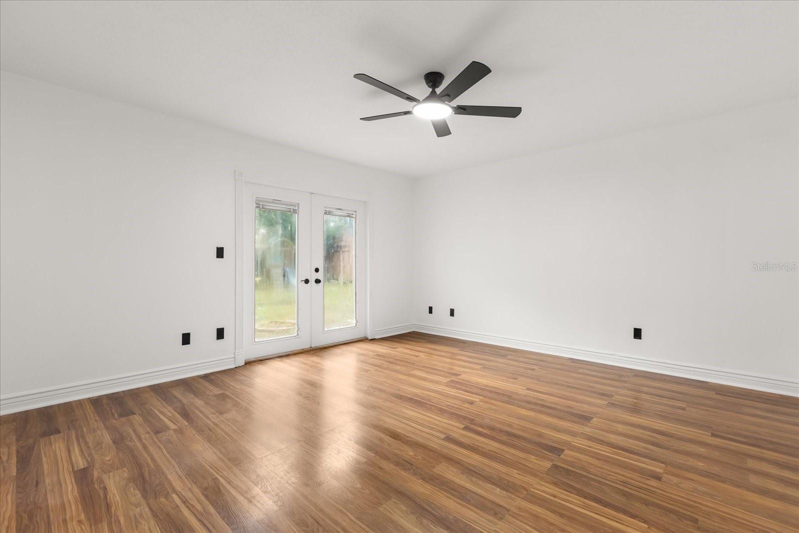 DELTONA LAKES UN 70 - Residential