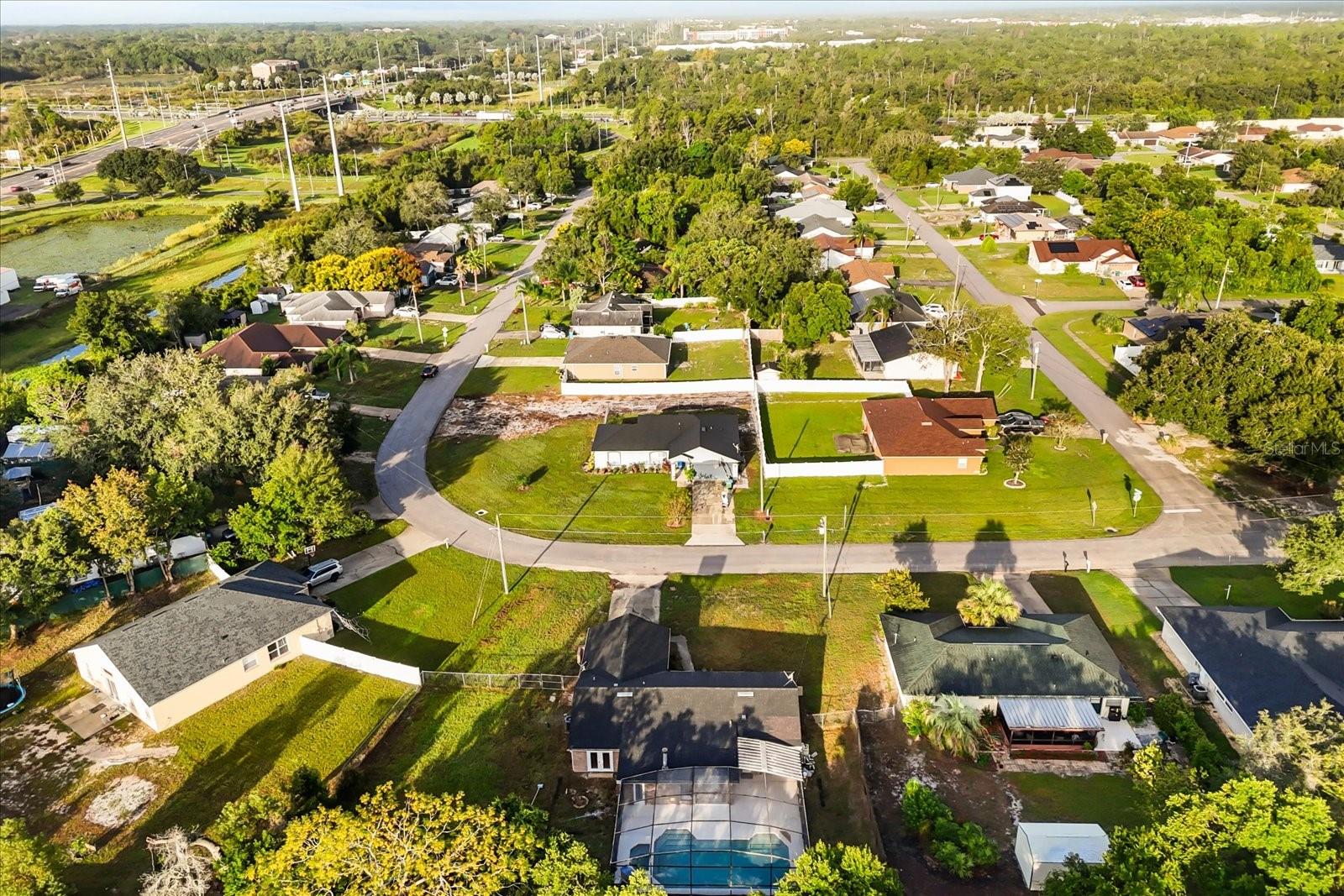 DELTONA LAKES UN 70 - Residential