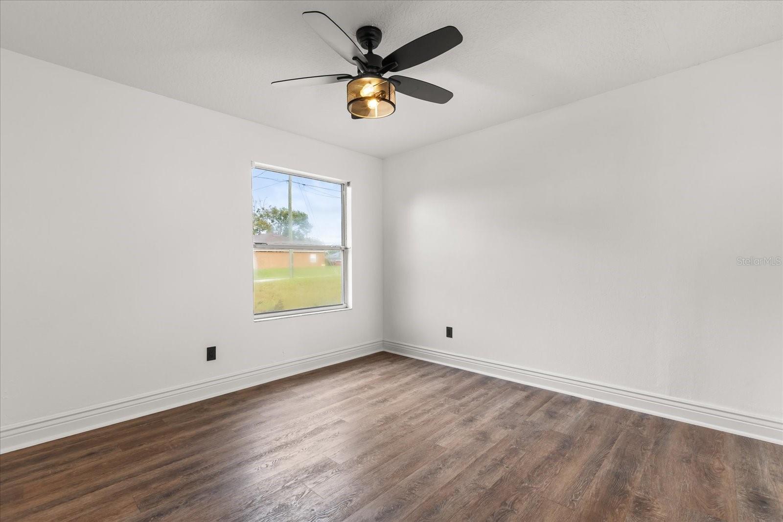 DELTONA LAKES UN 70 - Residential