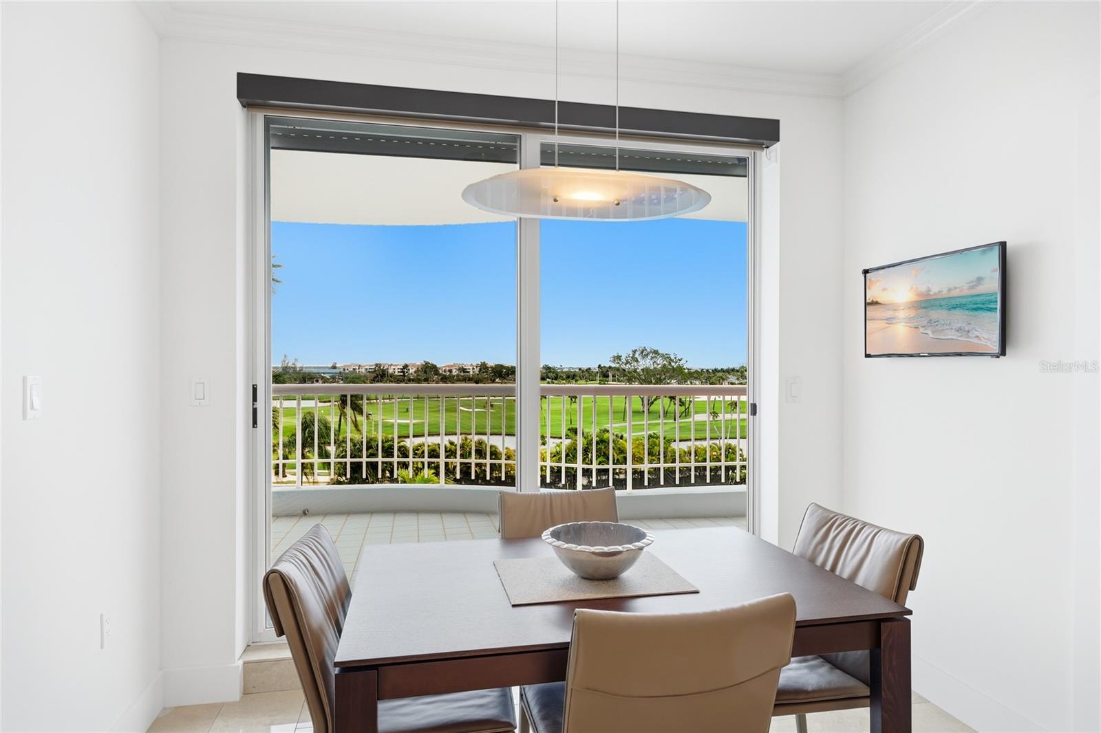 PIERRE - Residential