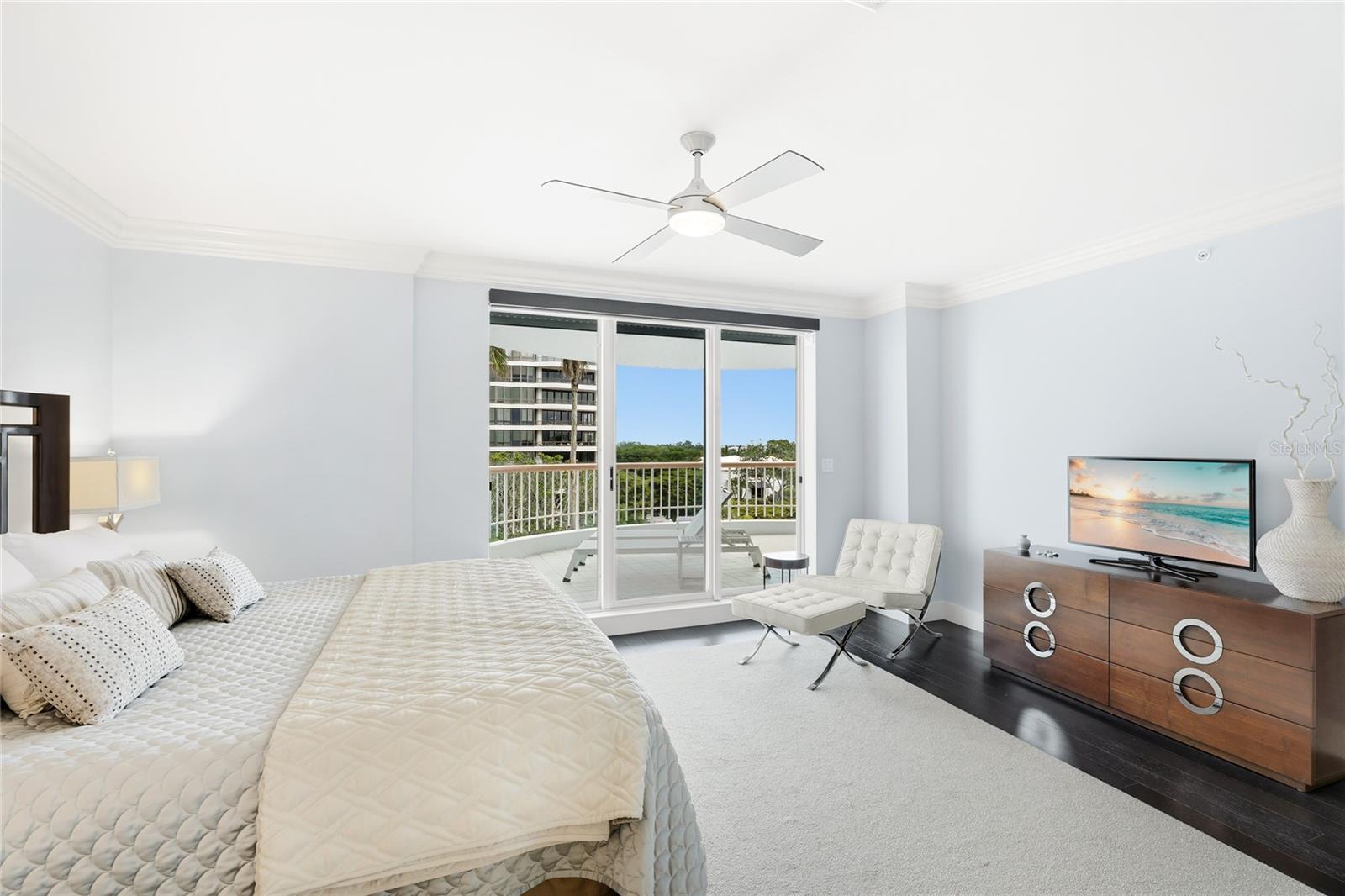 PIERRE - Residential