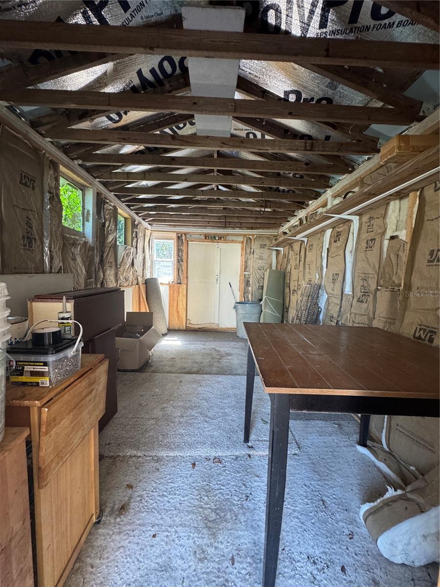 APACHE SHORES - Residential