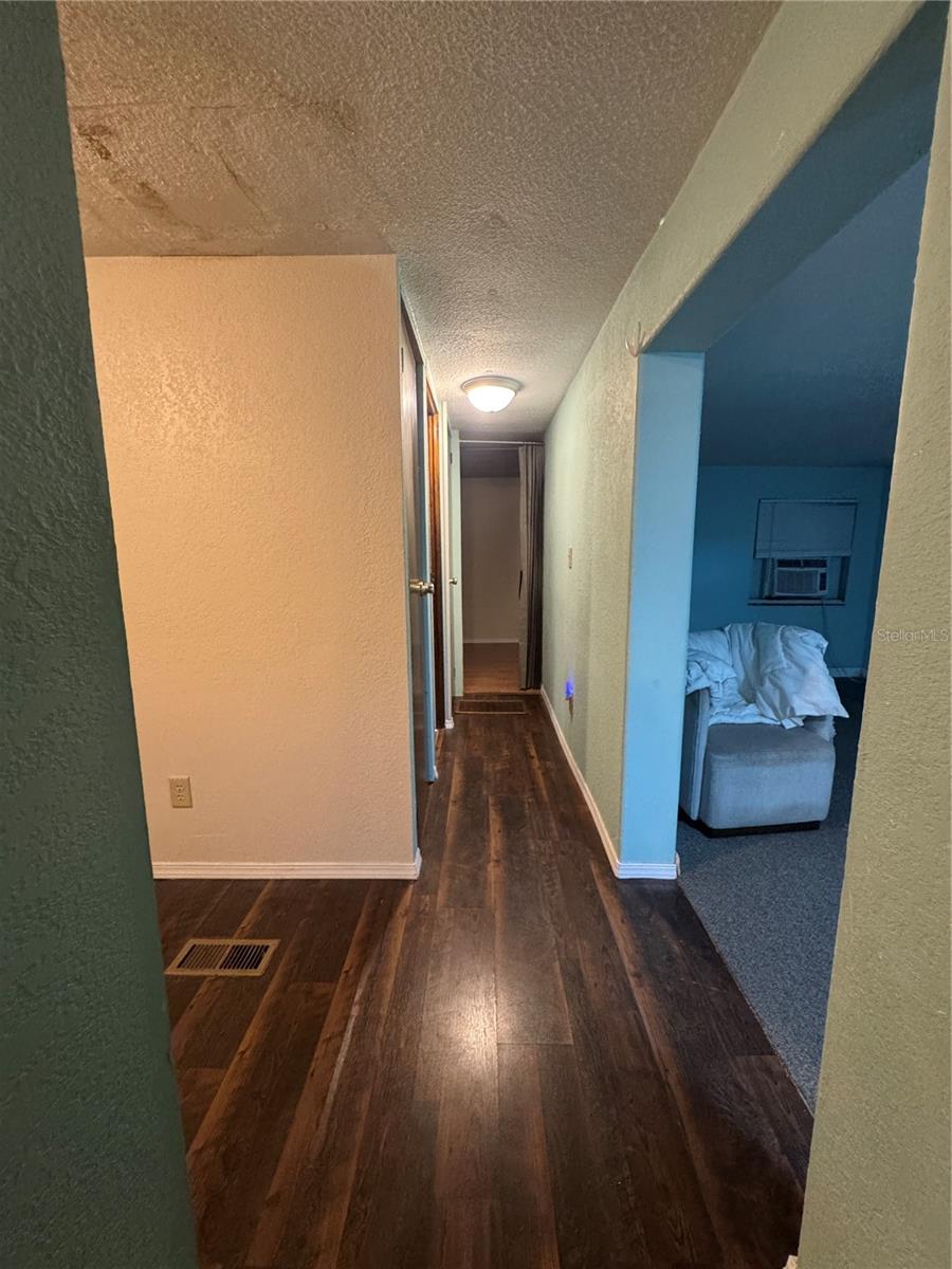 APACHE SHORES - Residential