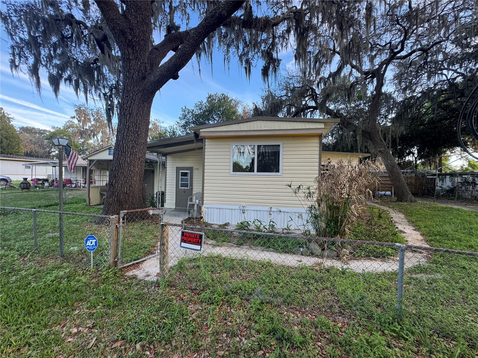 APACHE SHORES - Residential