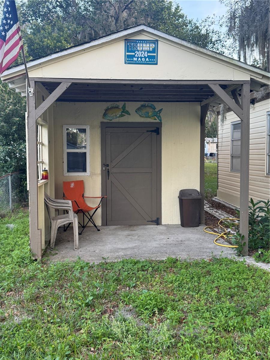 APACHE SHORES - Residential