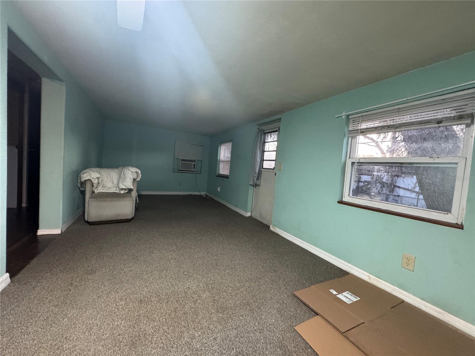 APACHE SHORES - Residential