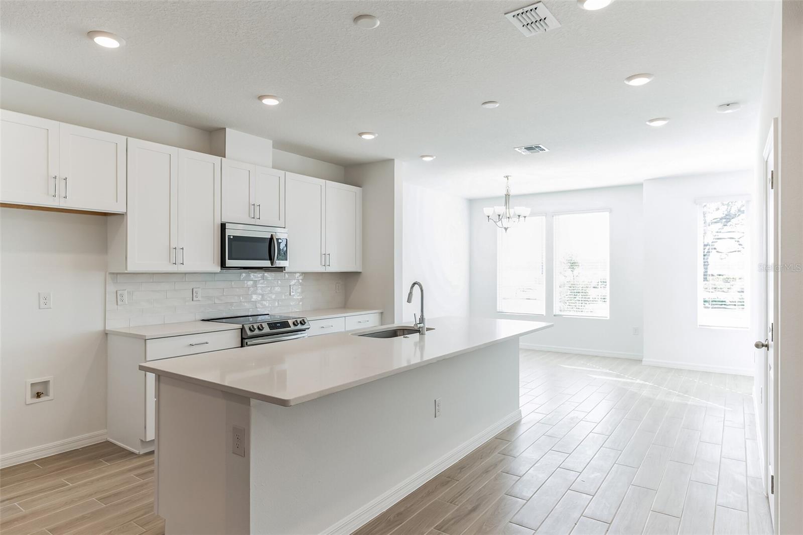 WESLYN PARK - Residential