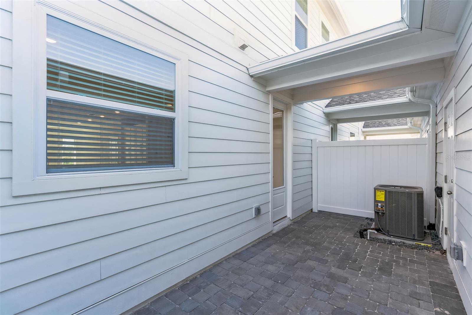 WESLYN PARK - Residential