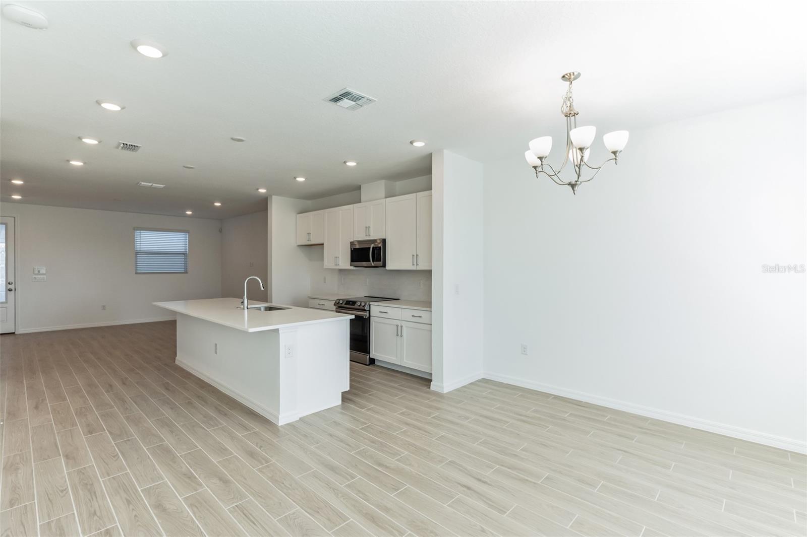 WESLYN PARK - Residential