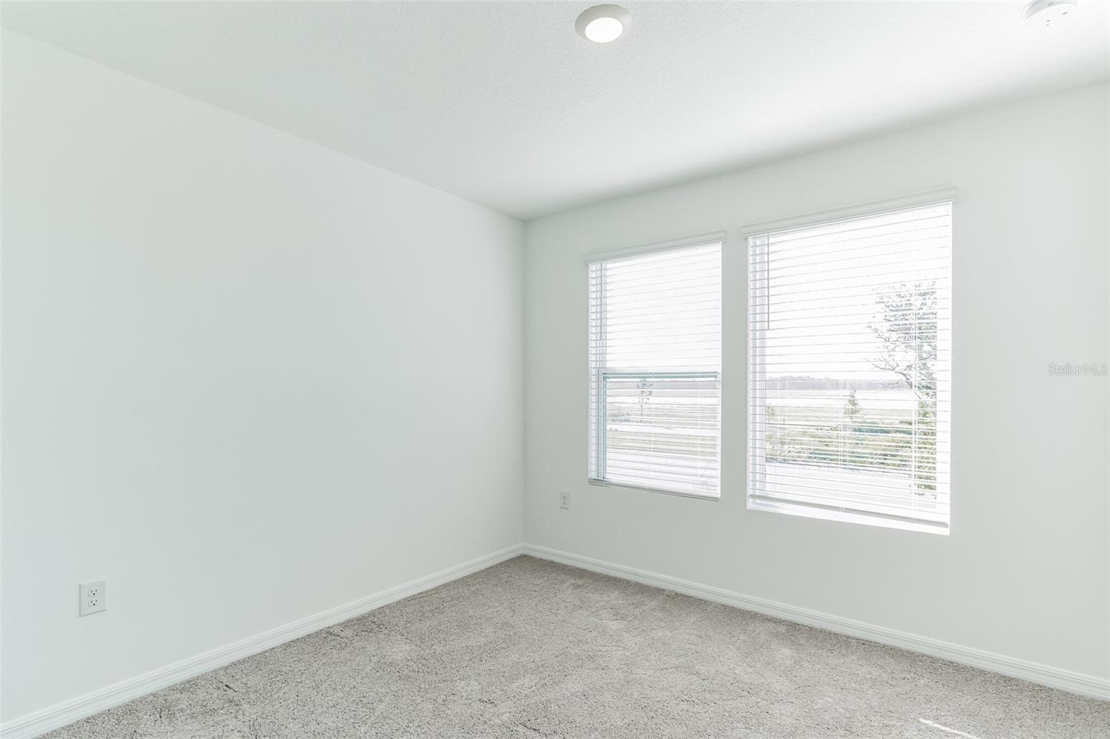 WESLYN PARK - Residential