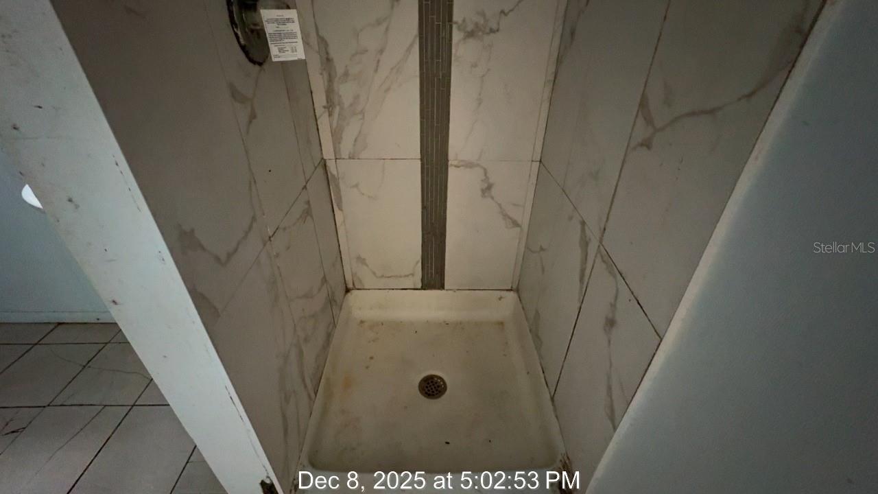 PETROUTSA BROTHERS SUB - Residential