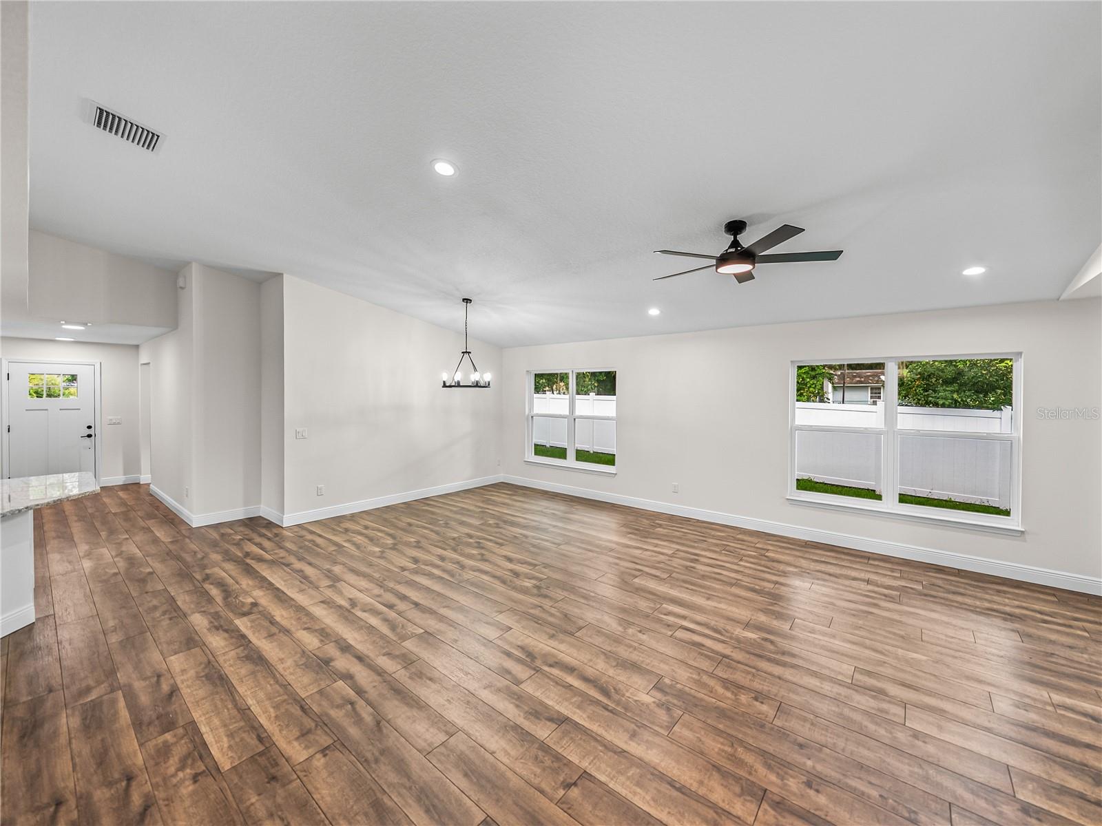 MICHIGAN TERRACE - Residential