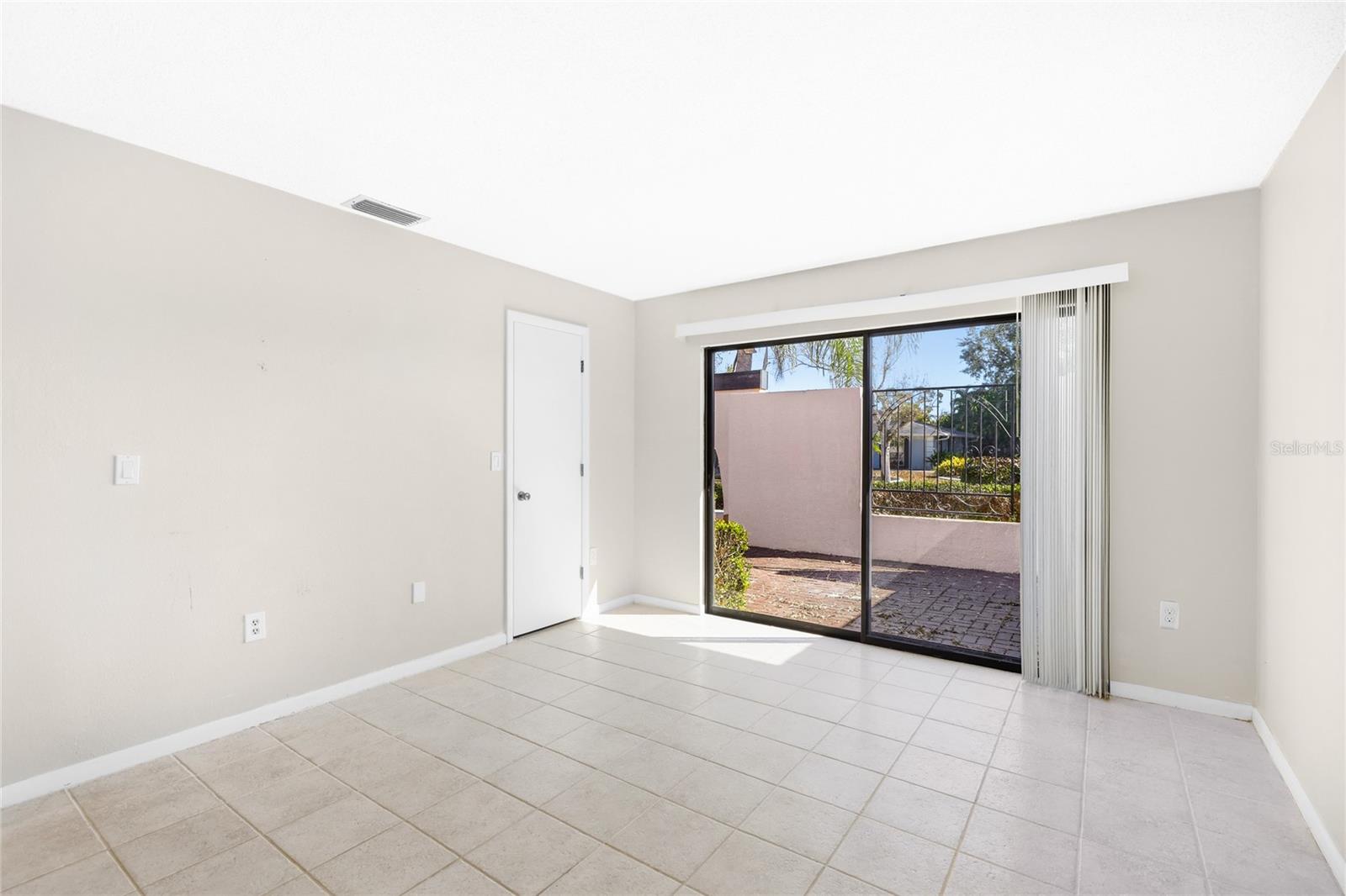 BENT TREE VILLAGE - Residential