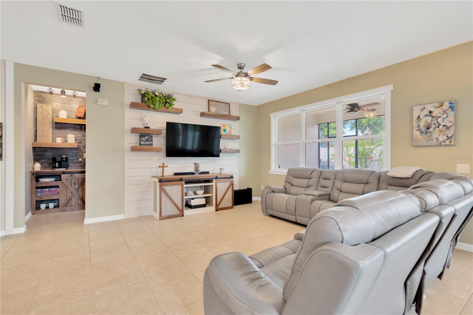 11423 BRIGHTON KNOLL LOOP