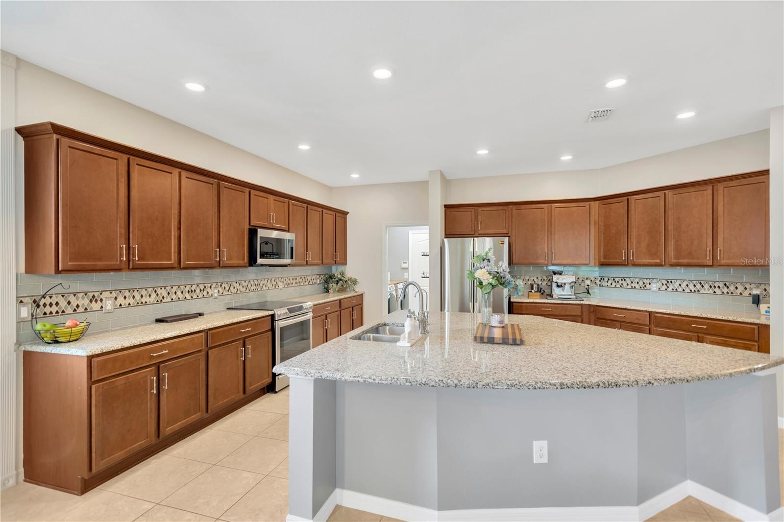 11423 BRIGHTON KNOLL LOOP