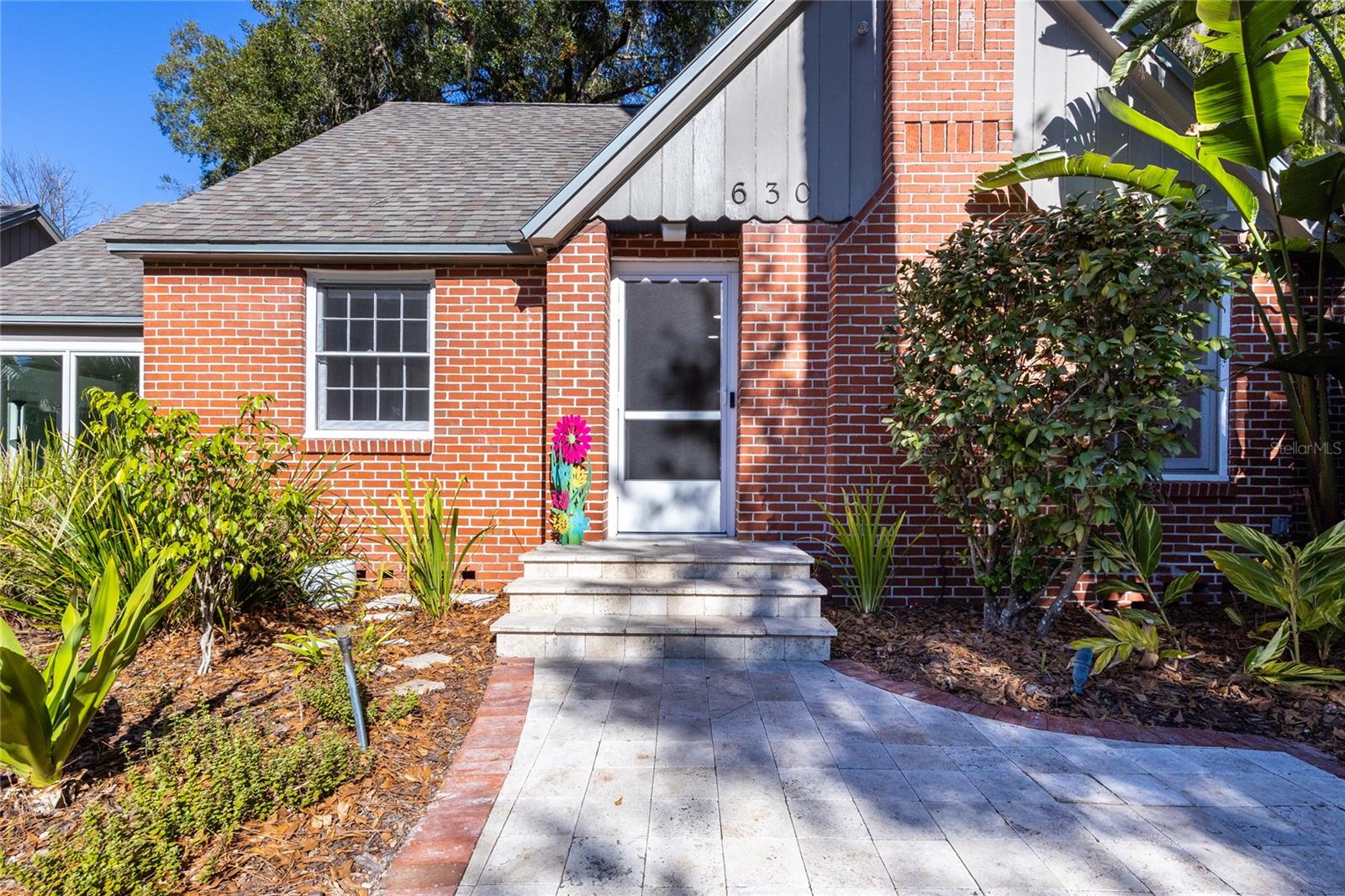 630 NE 10TH AVENUE