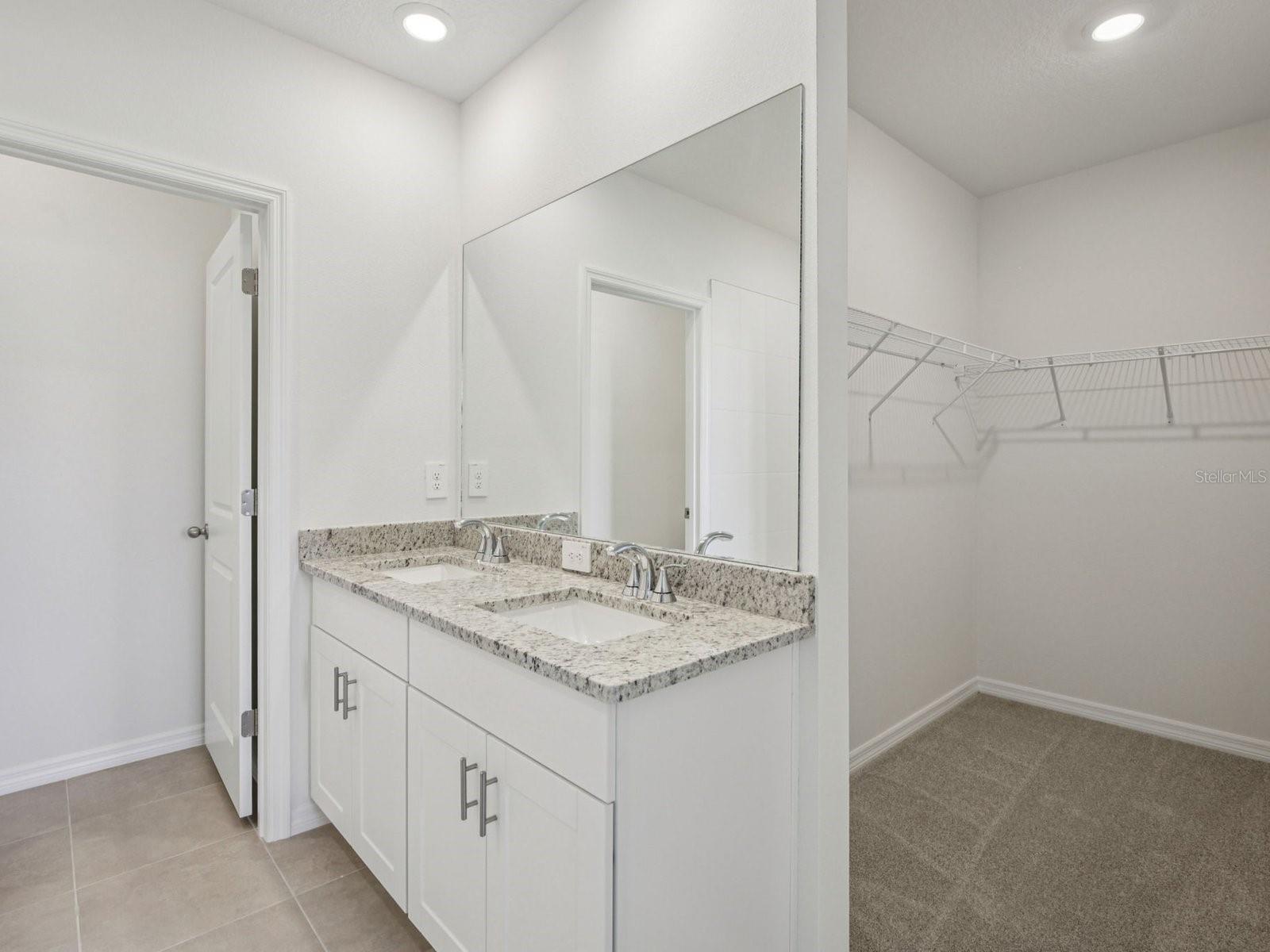 MAGNOLIA BAY - Residential