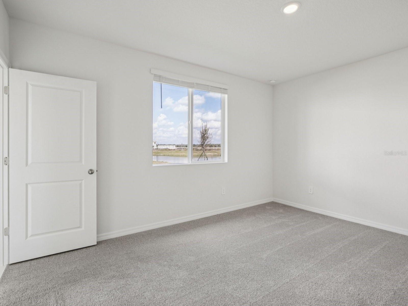 MAGNOLIA BAY - Residential