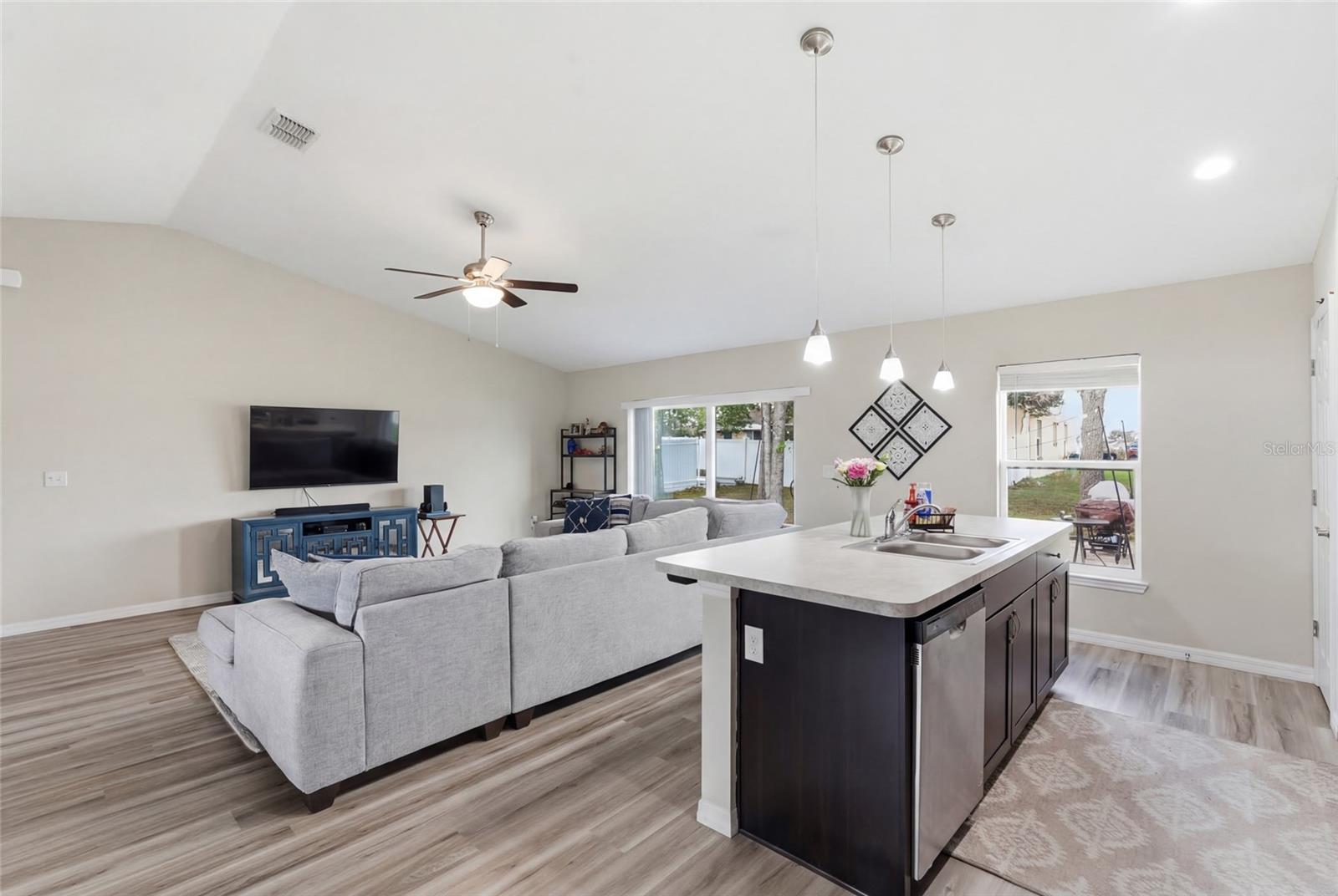 MARION OAKS - Residential Lease