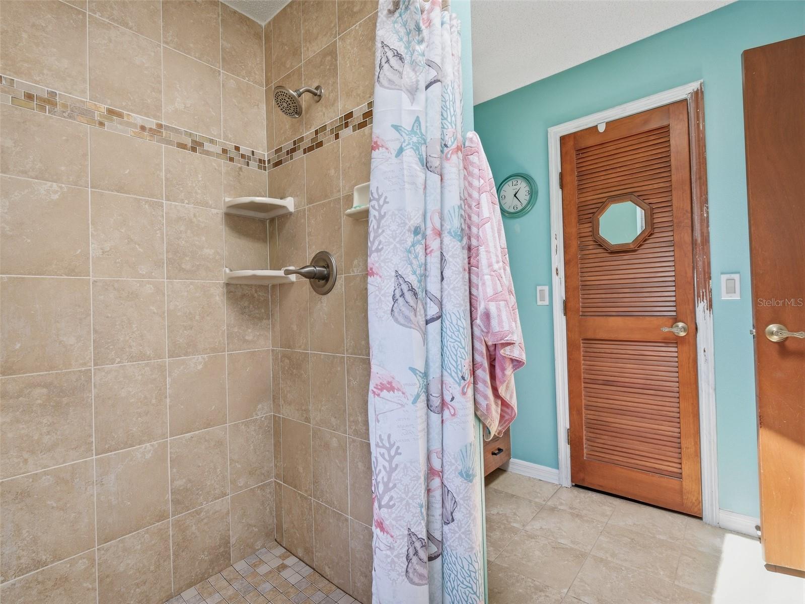 FLORIDA SHORES 01 - Residential