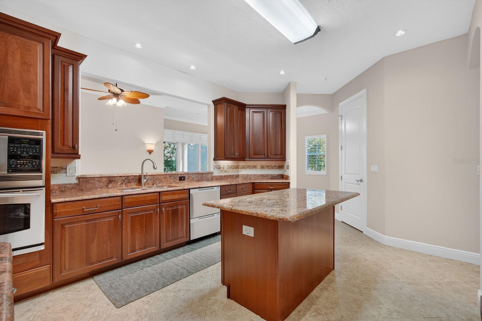 CASA BELLA I - Residential