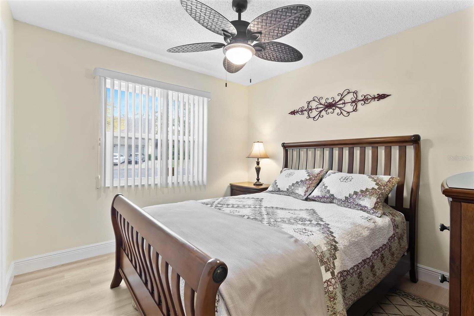 CHATEAUX WOODS CONDO - Residential