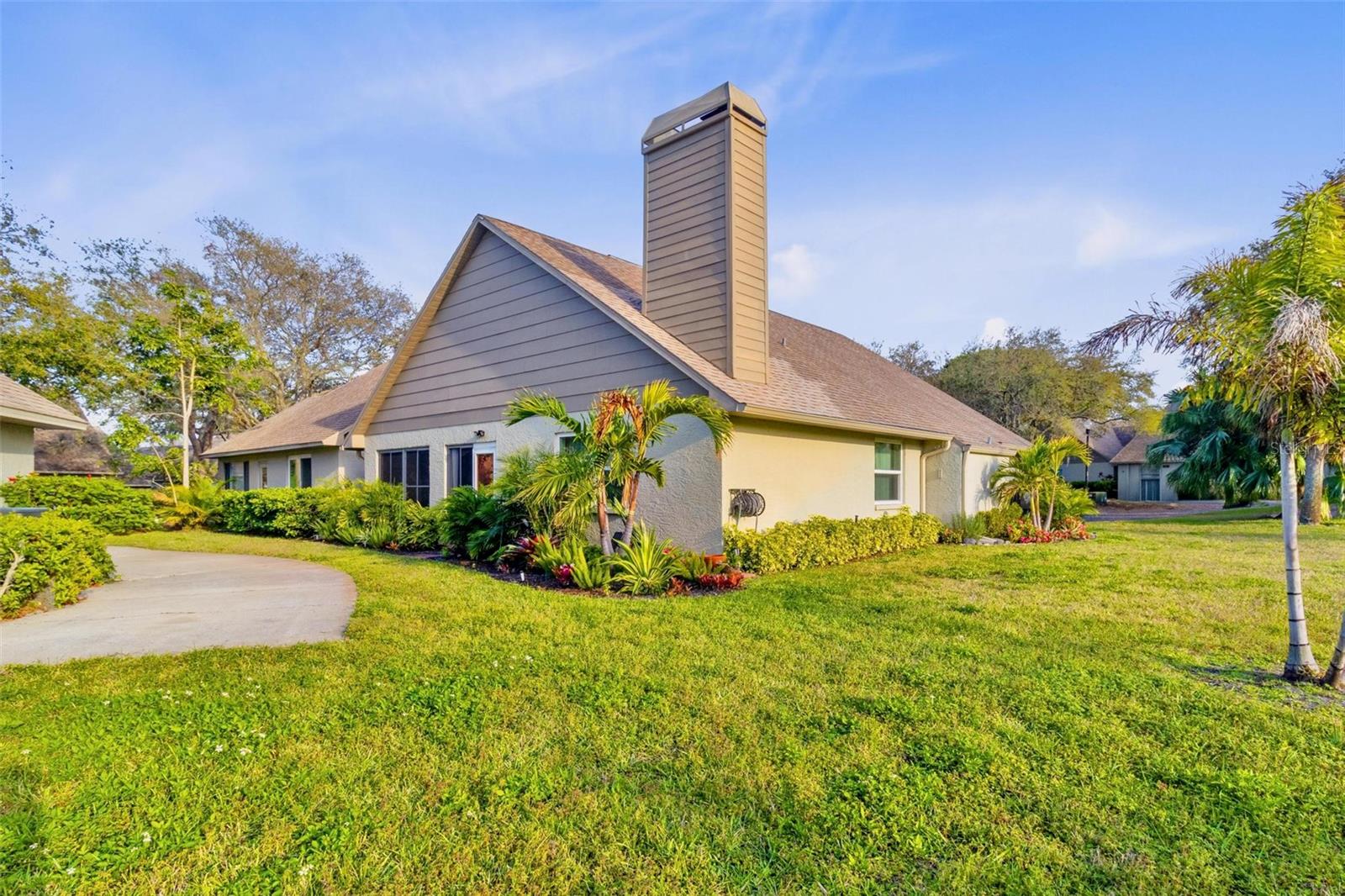 CHATEAUX WOODS CONDO - Residential