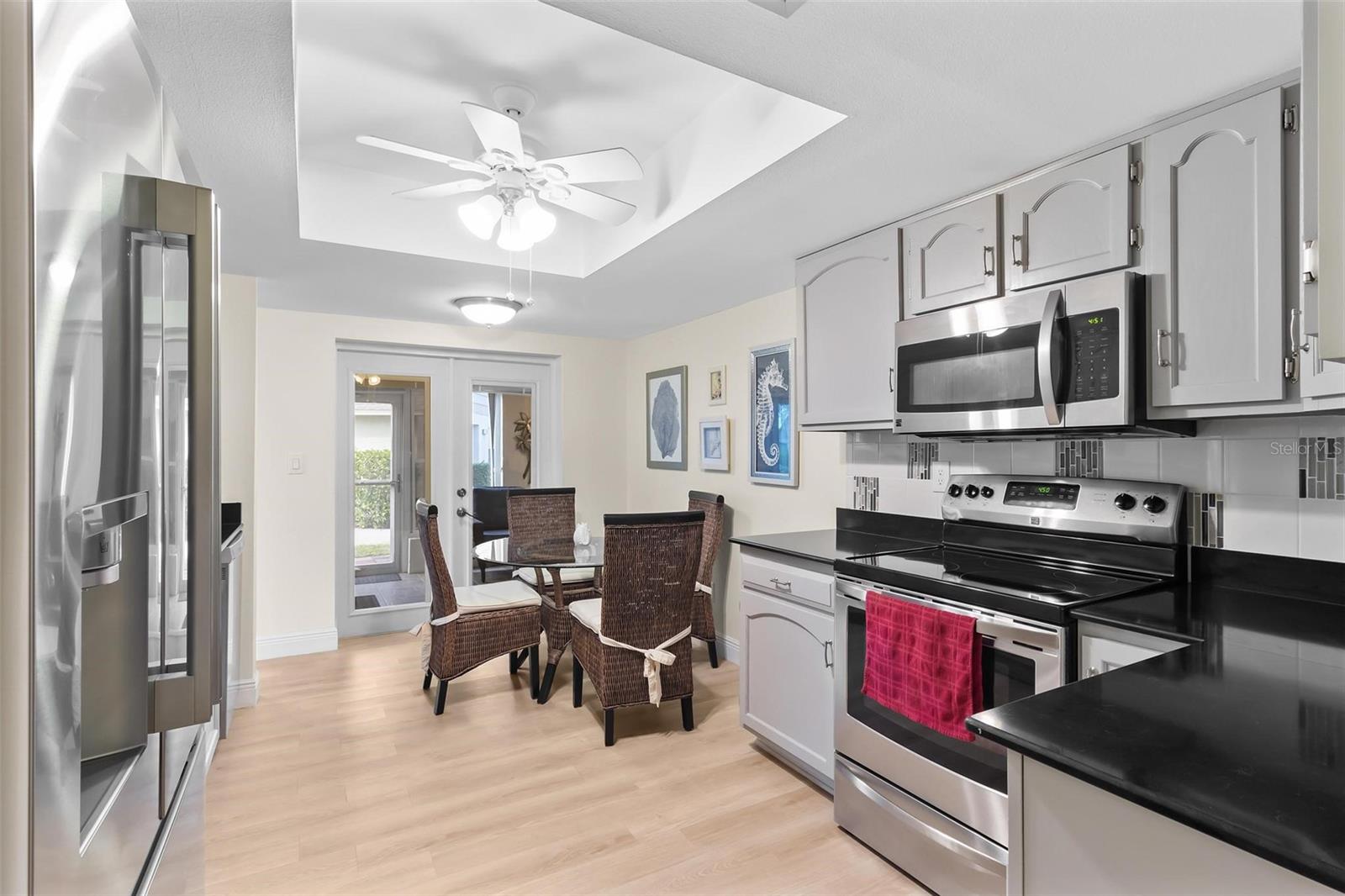 CHATEAUX WOODS CONDO - Residential