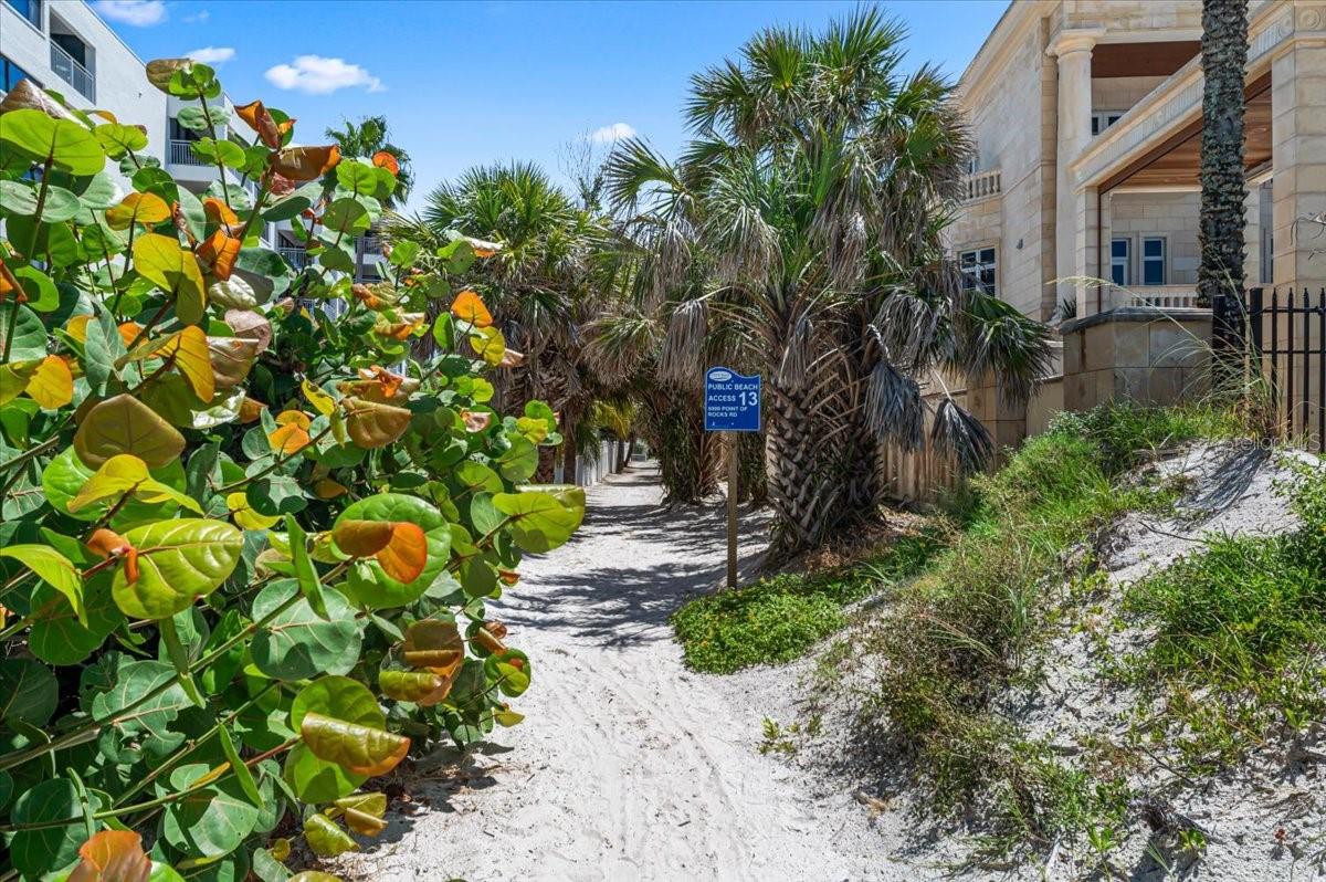 VISTA HERMOSA - Residential