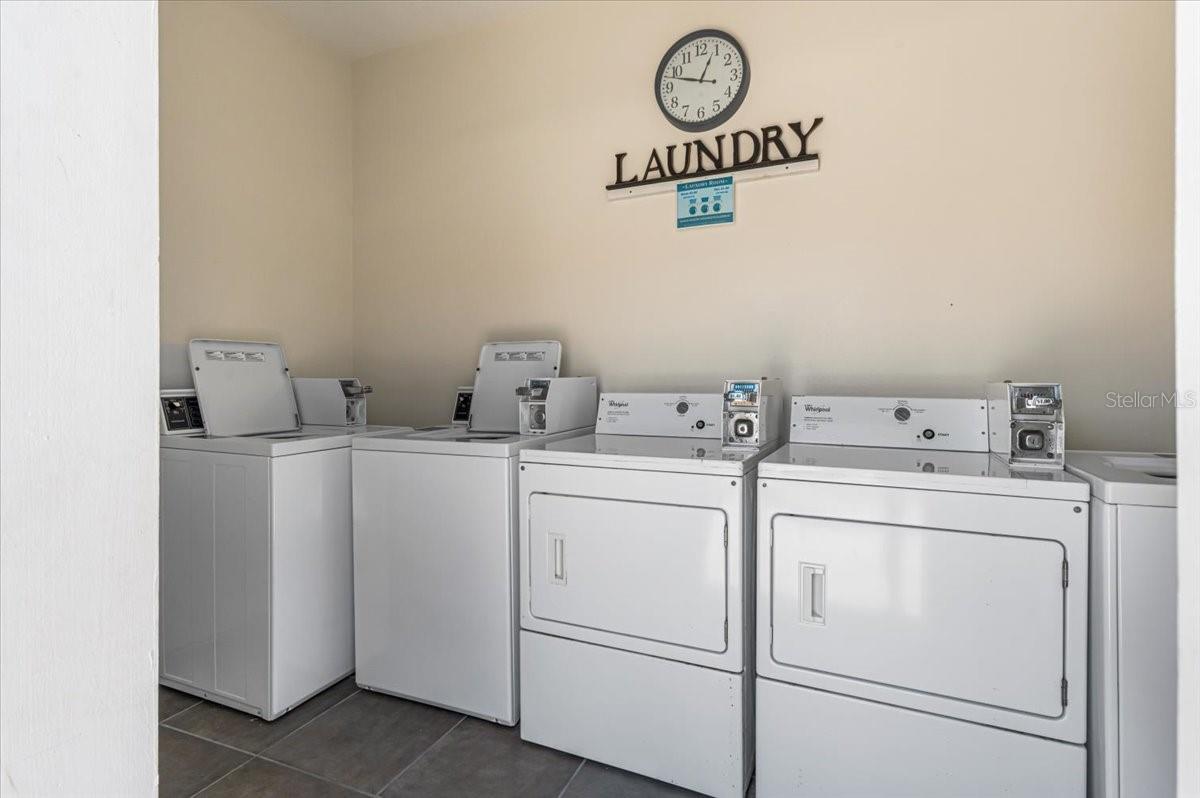 VISTA HERMOSA - Residential