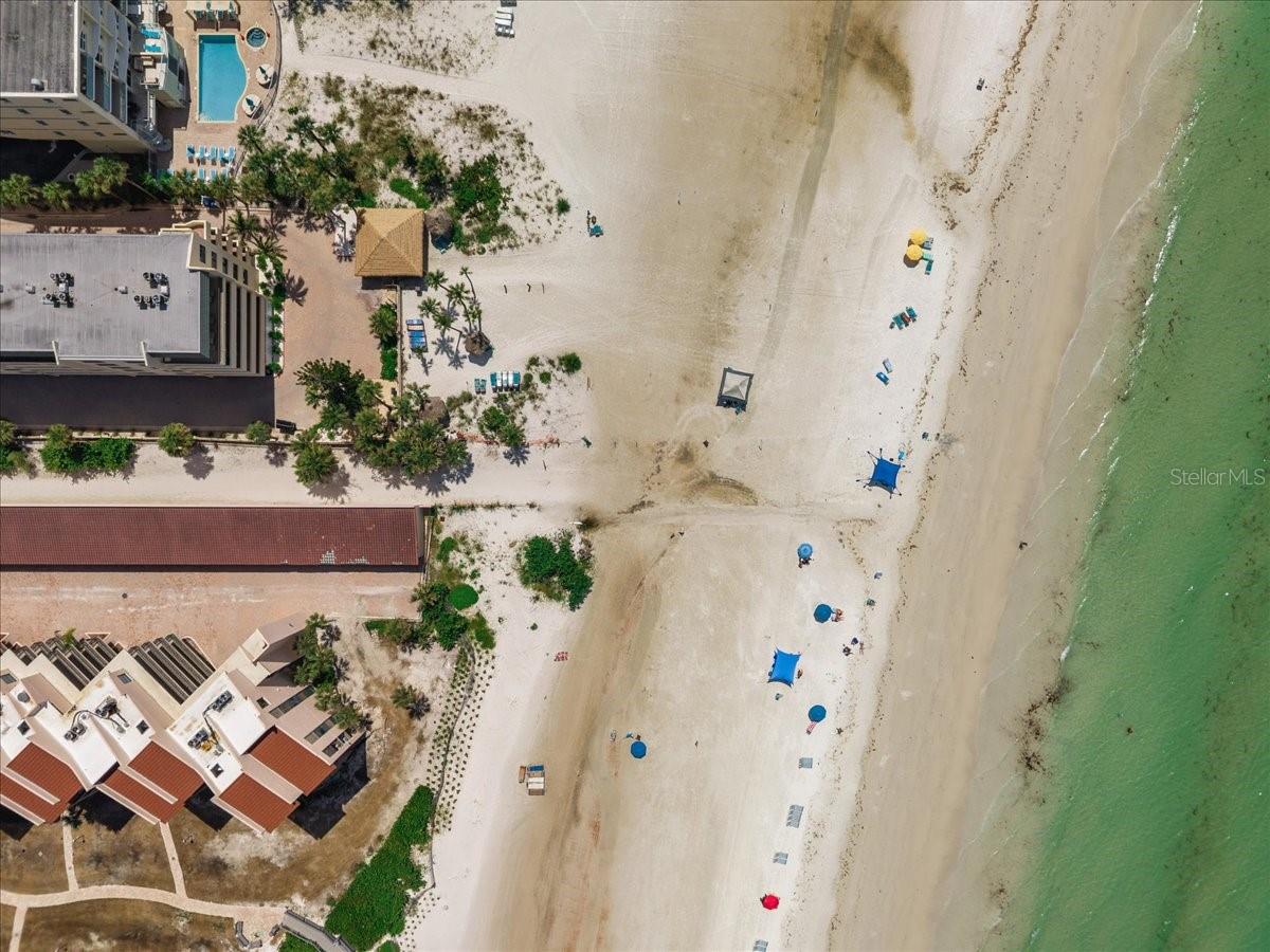 VISTA HERMOSA - Residential