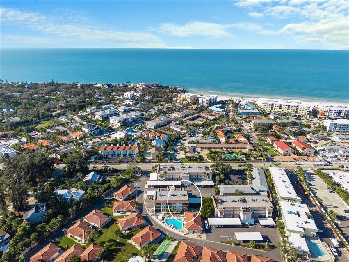 VISTA HERMOSA - Residential