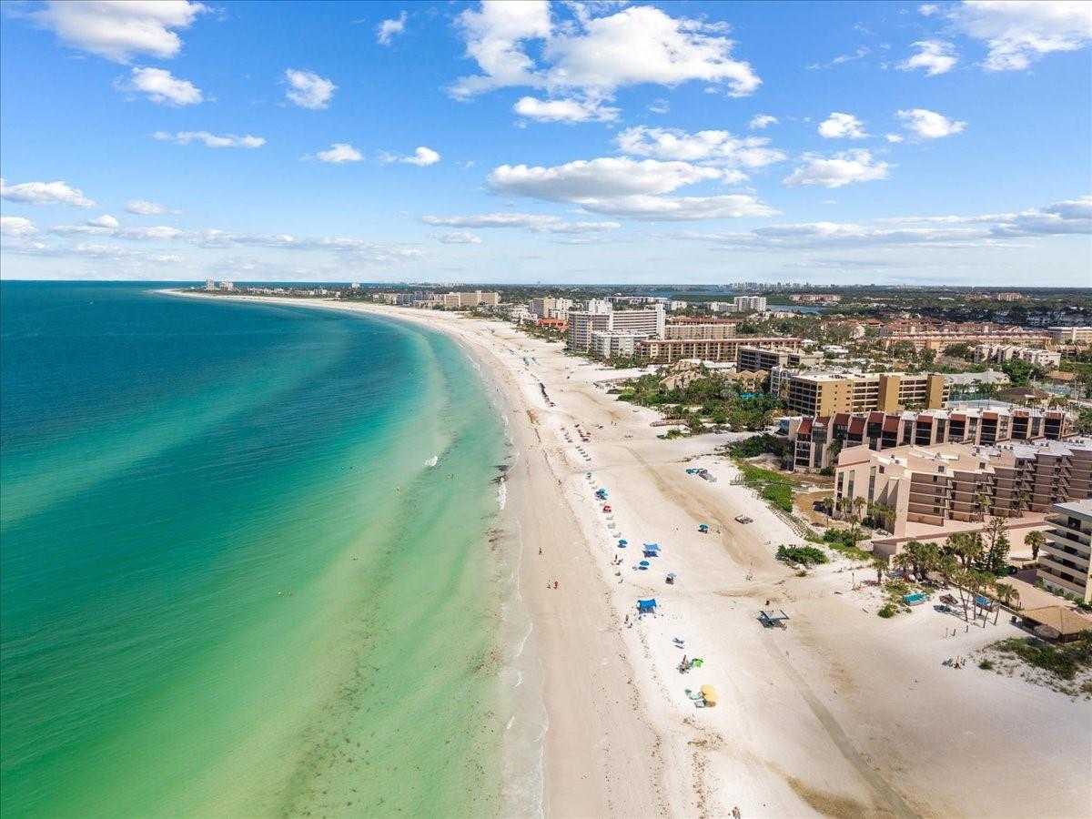 VISTA HERMOSA - Residential