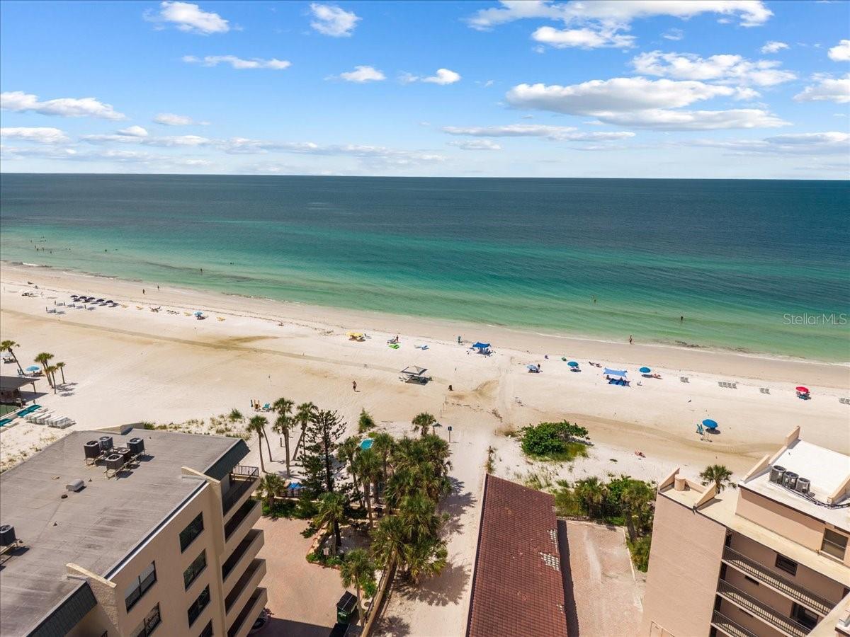 VISTA HERMOSA - Residential