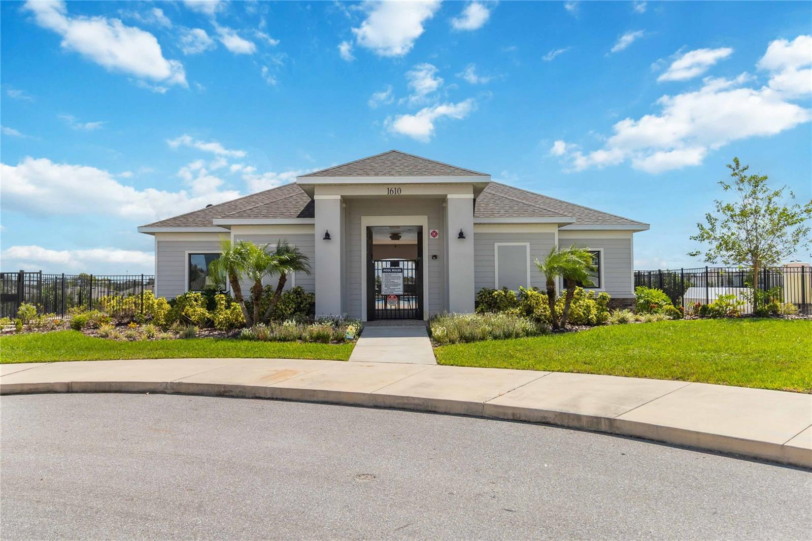TARPON BAY PHASE 1 - Residential Lease